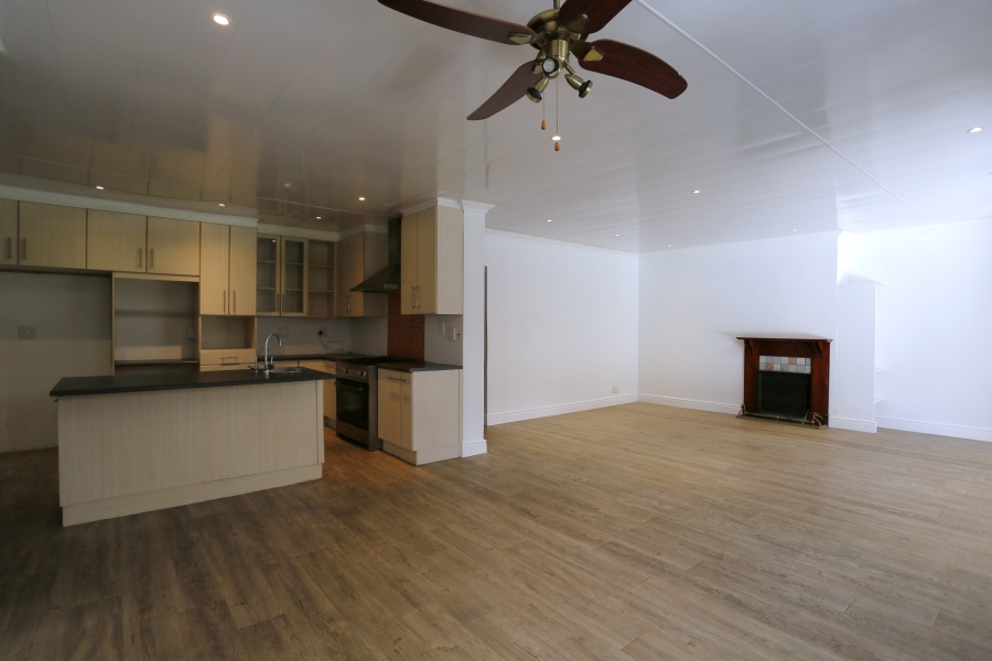 To Let 4 Bedroom Property for Rent in Tokai Western Cape